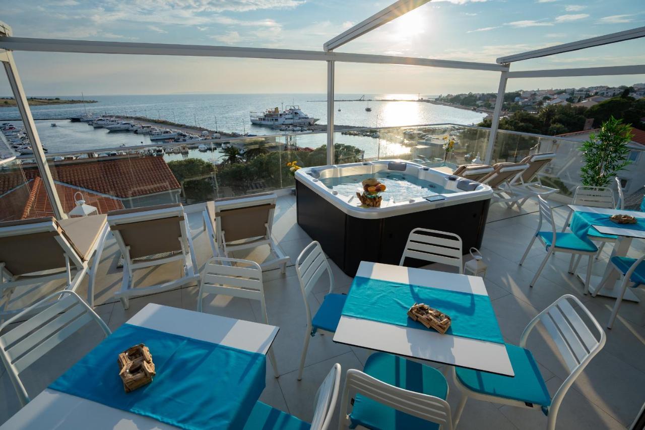 Bed&Breakfast Novalis Novalja Ngoại thất bức ảnh
