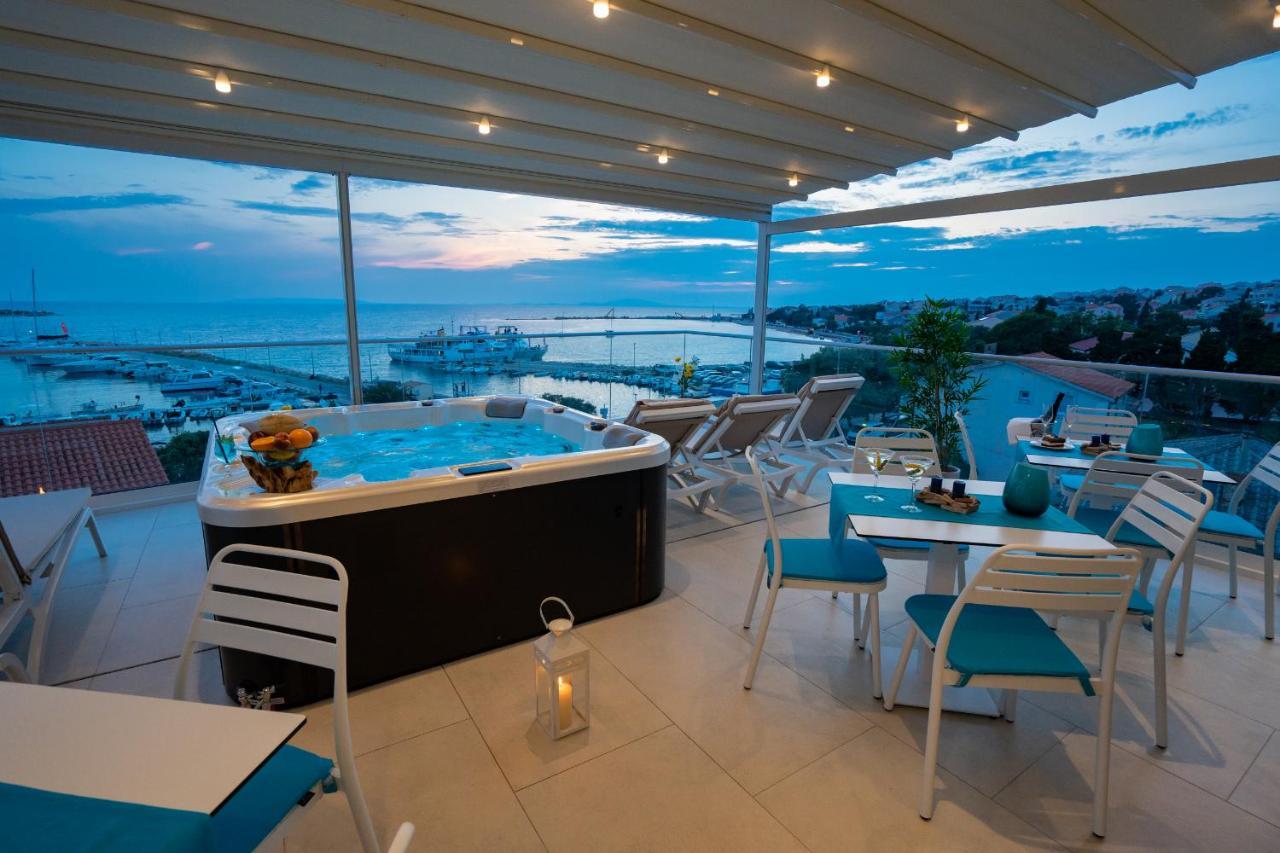Bed&Breakfast Novalis Novalja Ngoại thất bức ảnh