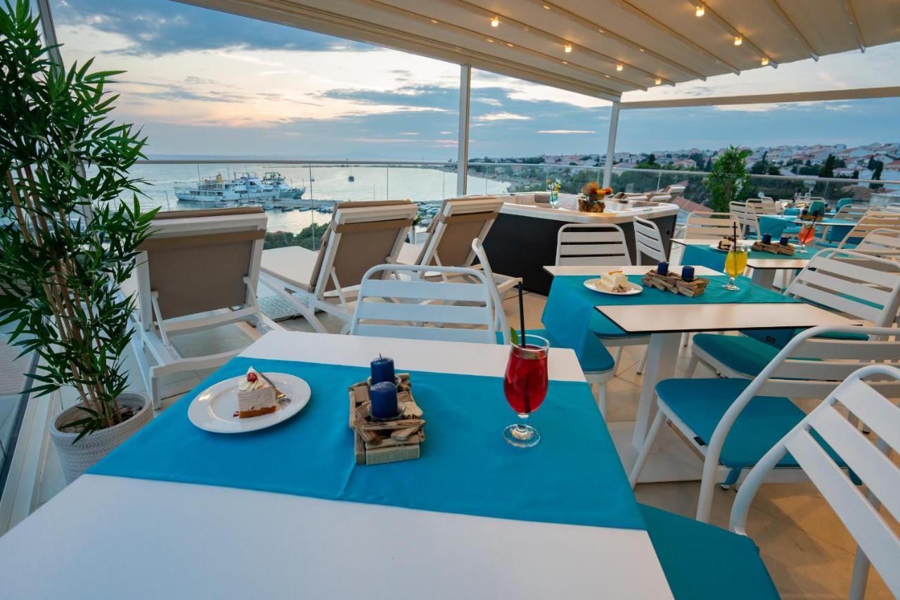 Bed&Breakfast Novalis Novalja Ngoại thất bức ảnh