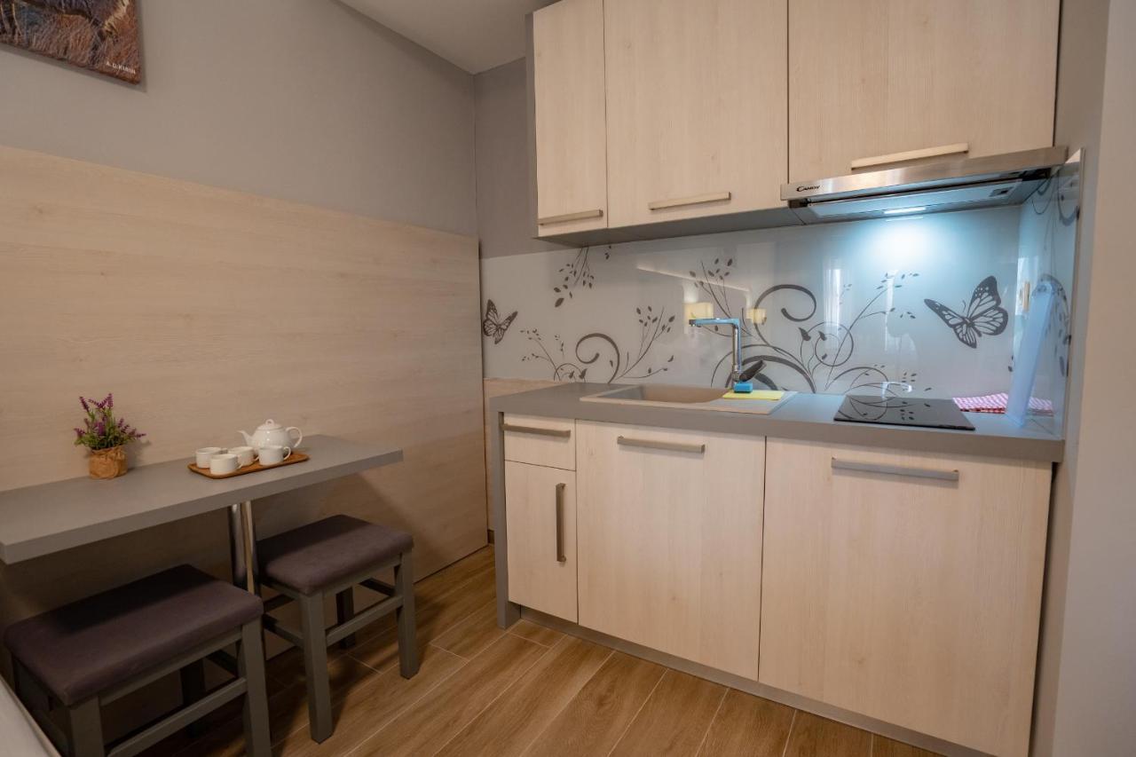 Bed&Breakfast Novalis Novalja Ngoại thất bức ảnh