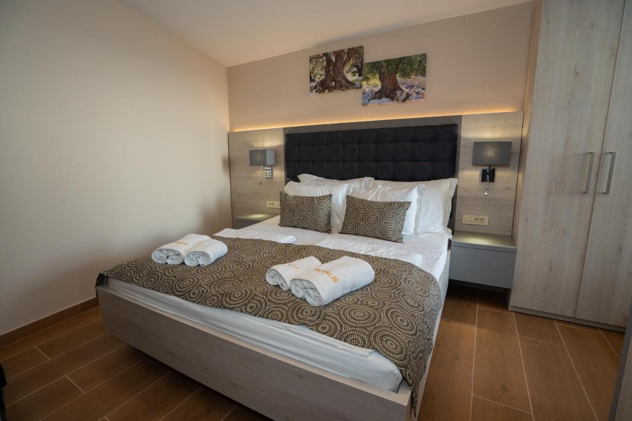 Bed&Breakfast Novalis Novalja Ngoại thất bức ảnh